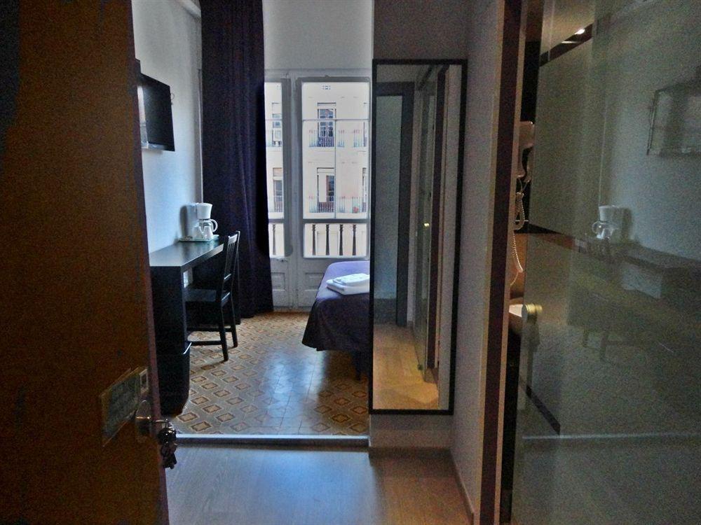 Hotel BruStar Gotic-Centric Barcelona Exterior foto