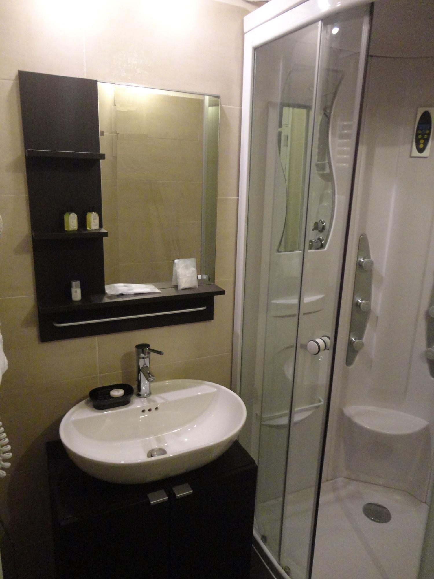 Hotel BruStar Gotic-Centric Barcelona Exterior foto