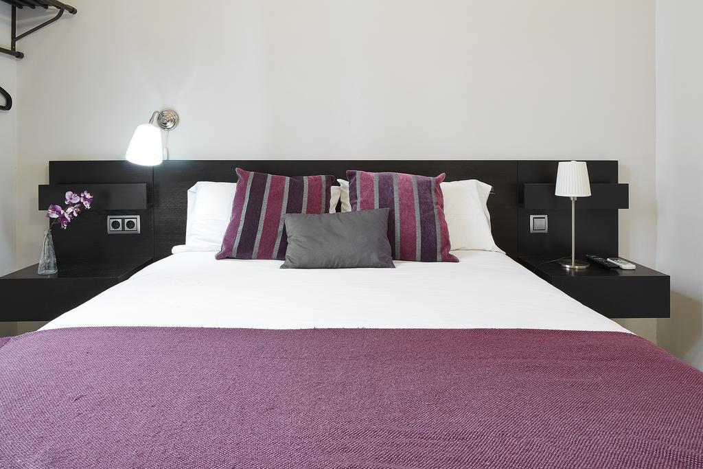 Hotel BruStar Gotic-Centric Barcelona Exterior foto