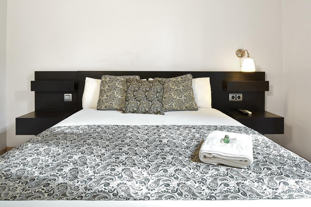 Hotel BruStar Gotic-Centric Barcelona Exterior foto