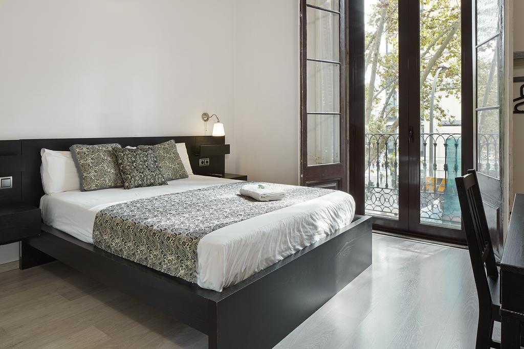 Hotel BruStar Gotic-Centric Barcelona Exterior foto
